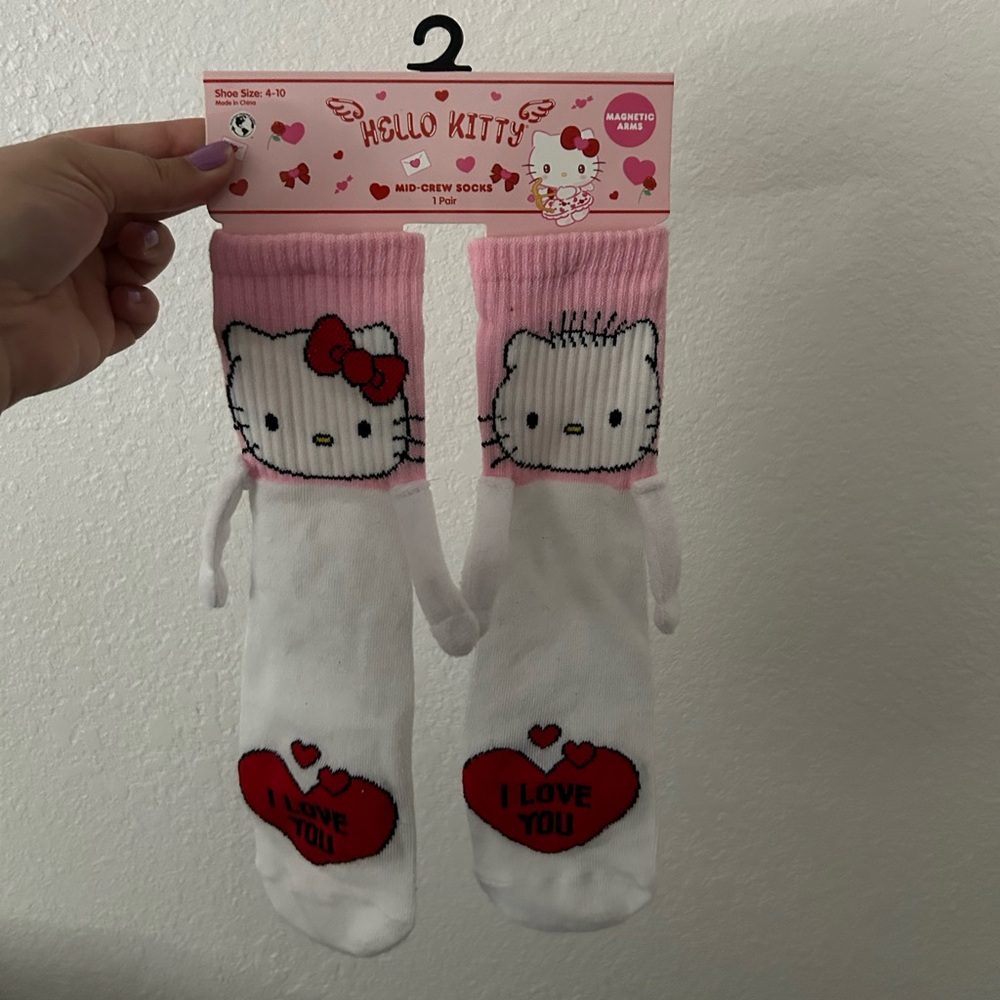 Hello Kitty socks